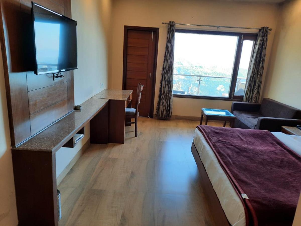 Hotel Basera 무소리에 외부 사진