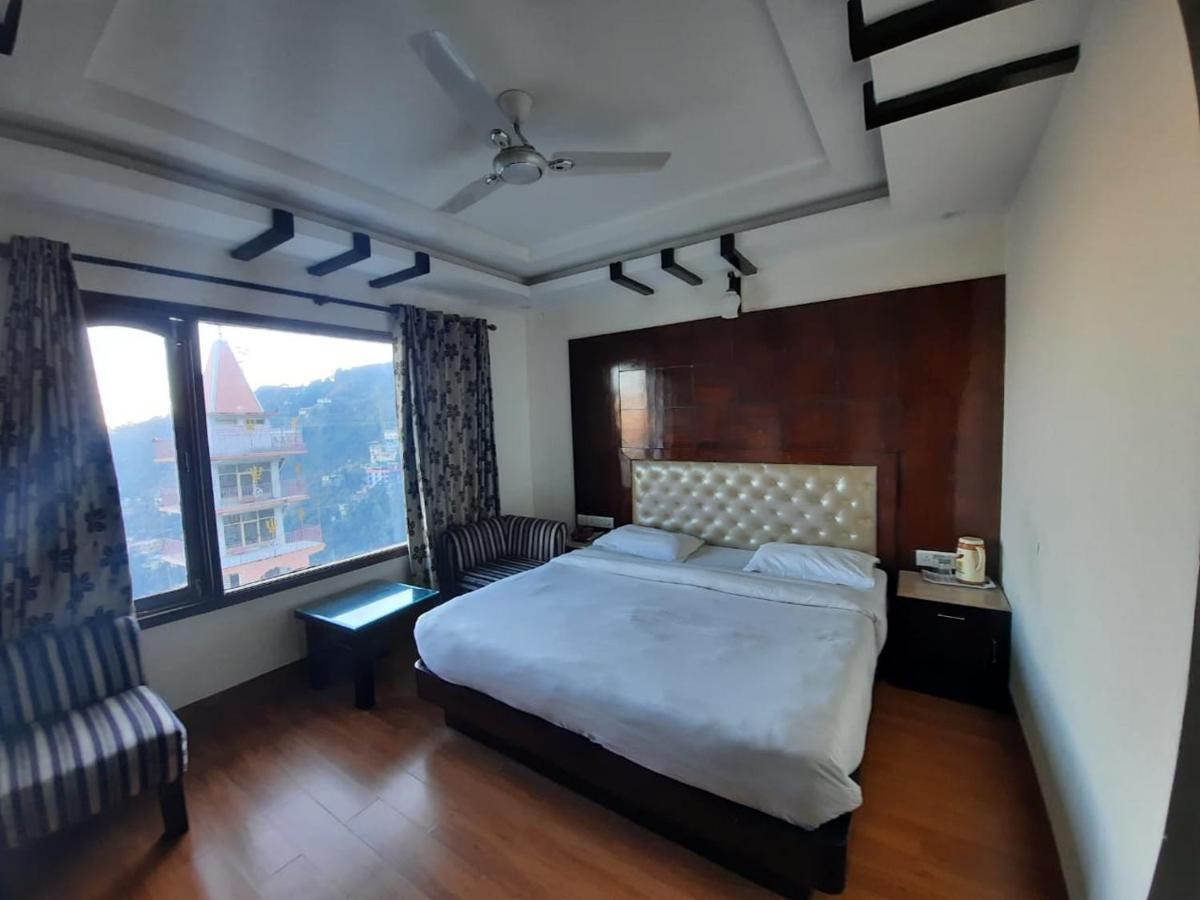 Hotel Basera 무소리에 외부 사진