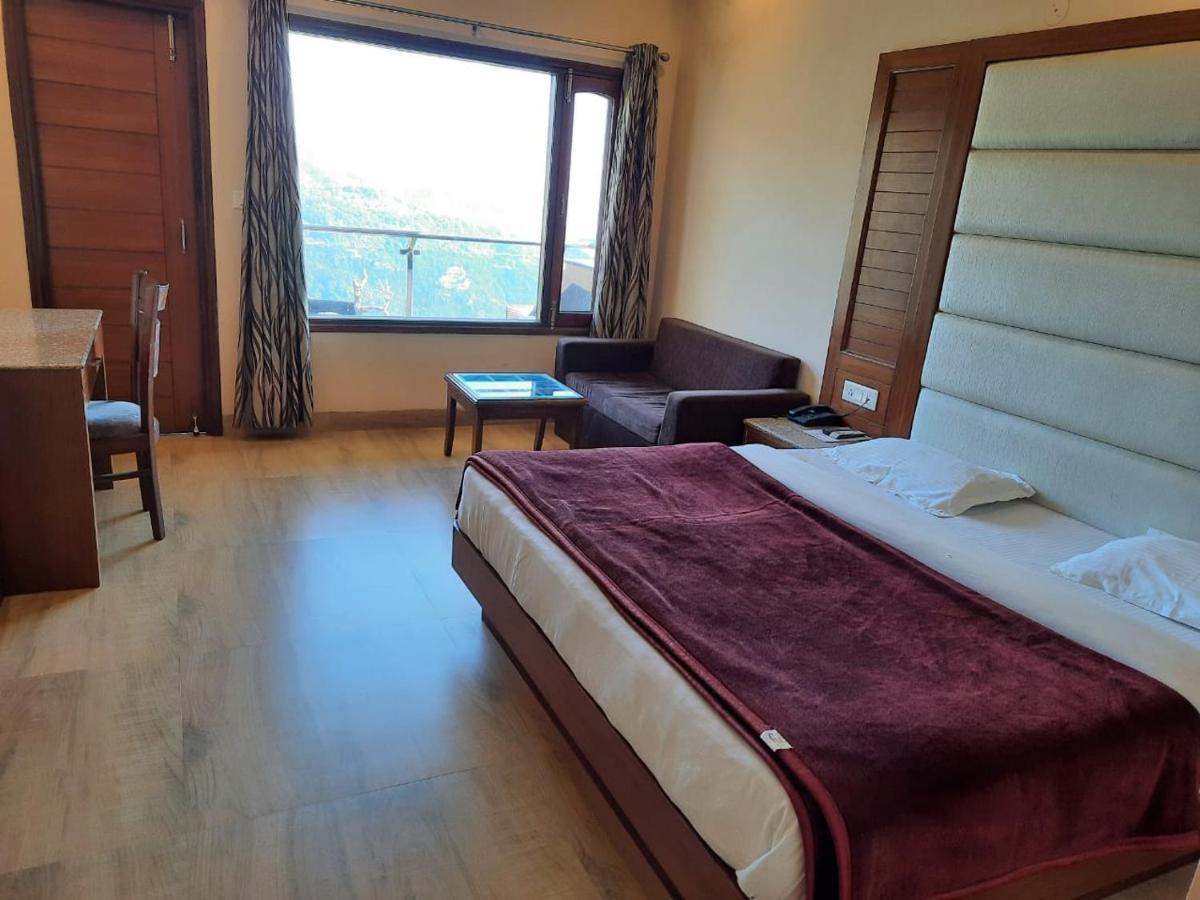 Hotel Basera 무소리에 외부 사진