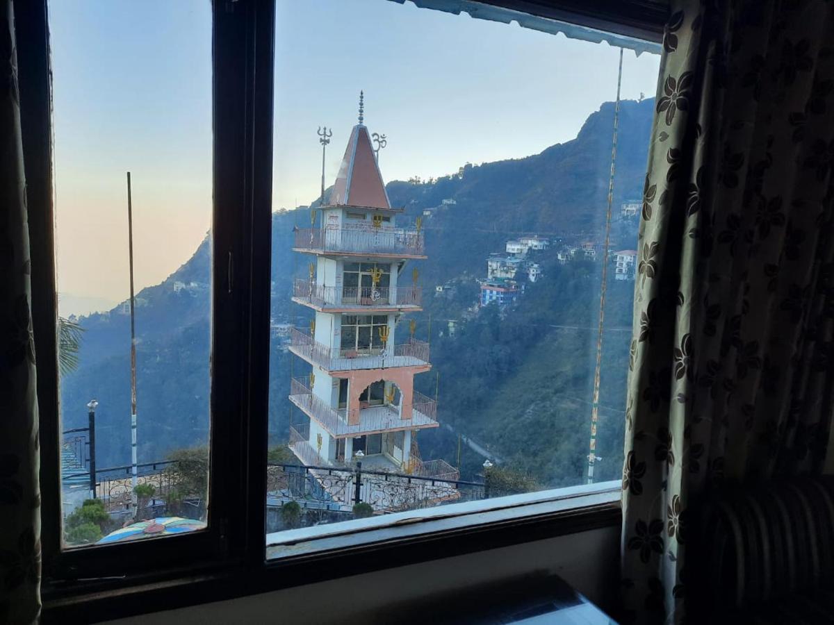 Hotel Basera 무소리에 외부 사진