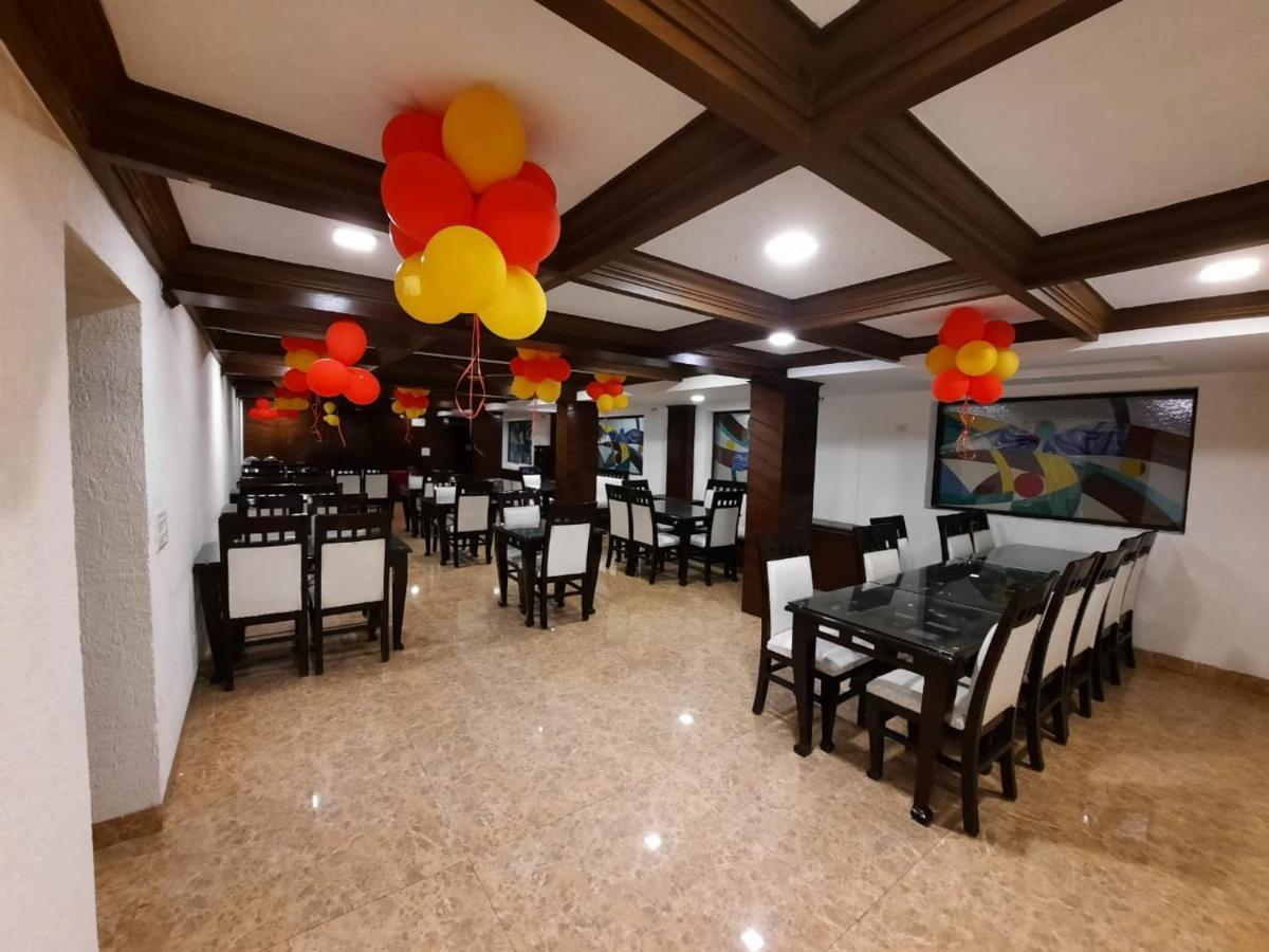 Hotel Basera 무소리에 외부 사진