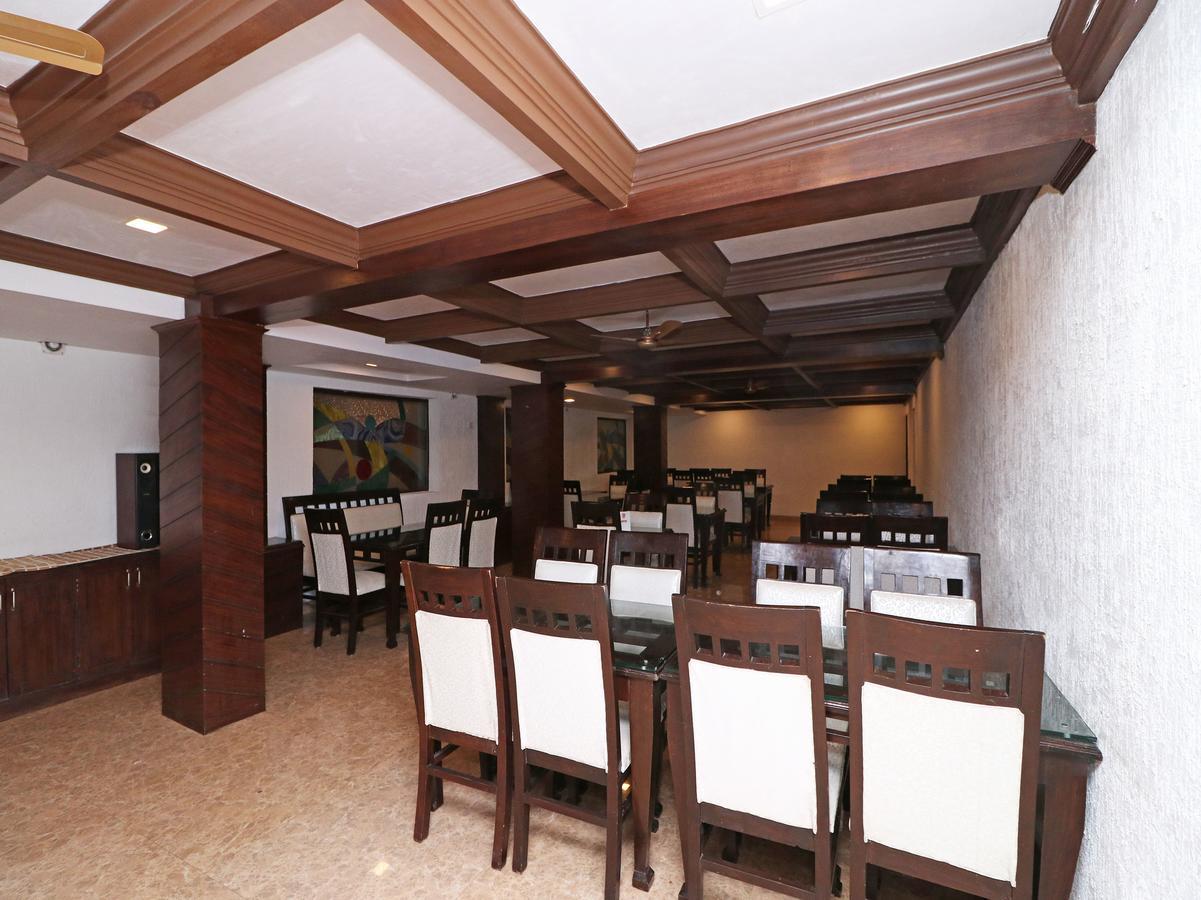 Hotel Basera 무소리에 외부 사진