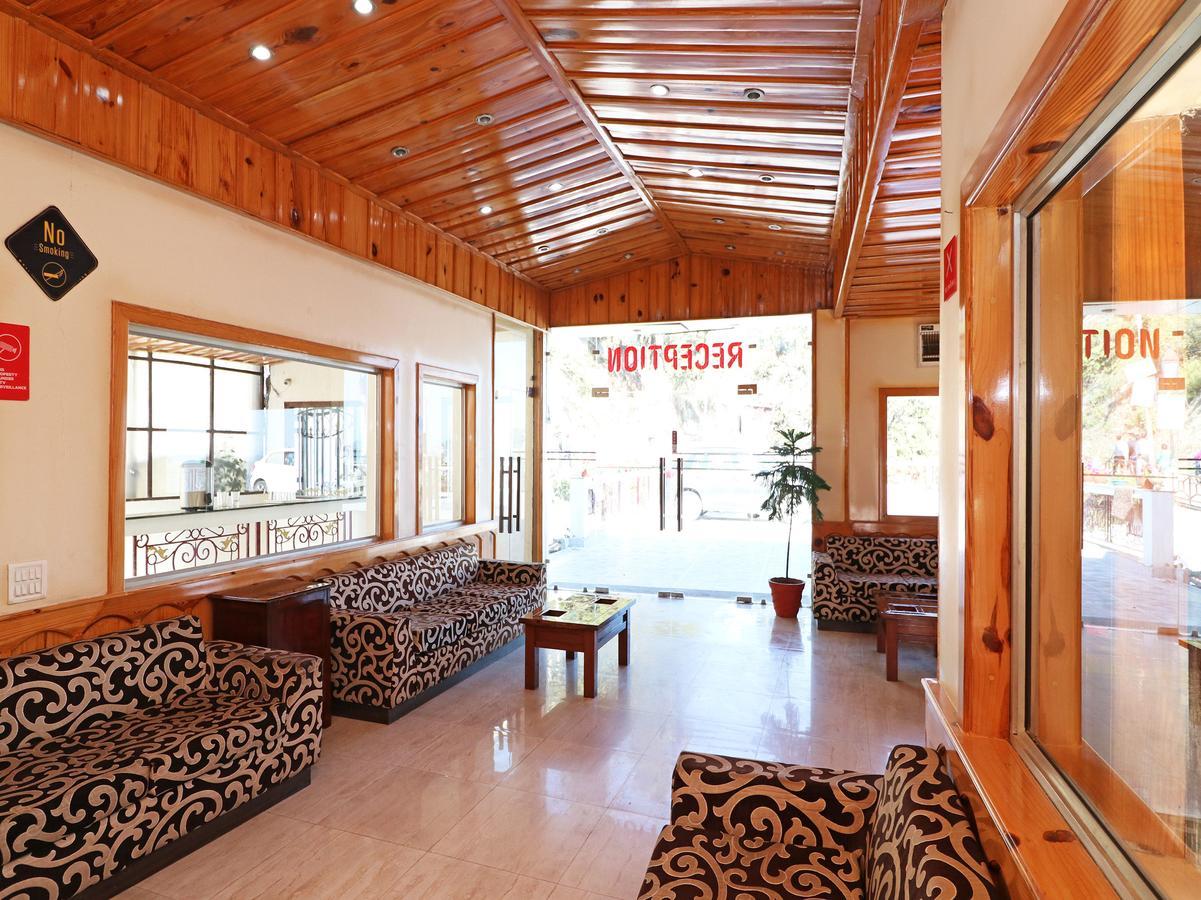 Hotel Basera 무소리에 외부 사진